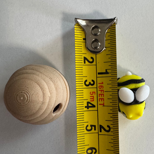 Bee Hive with Bee Flexi